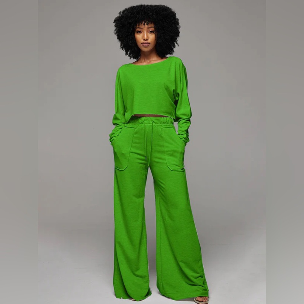 Brand New Large Green Raw-cut Crop Top and Wide Leg Pants set